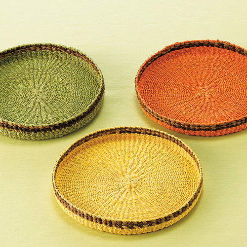 �rɫ�T������ϵĲݾ���