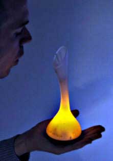 ���f�����_�����[�r������