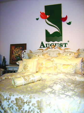 �_(d��)���z�I׷��(chu��ng)����v��l(f��)չ