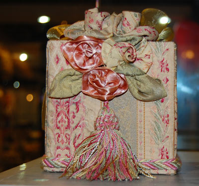 �����(g��)���ռ{С����