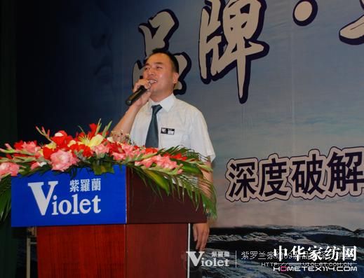 ���_�m��(j��ng)�N�̾�Ӣ��Ӗ(x��n)��(hu��)ʢ���e��