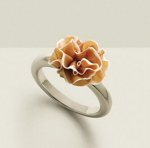 �찡����Ҋ�^��������Ьô