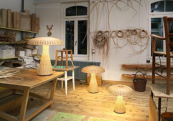 �Ӽ҄�(chu��ng)��ɐ�(��i)С��Ʒ