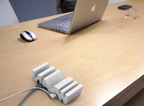 ��ĸ�̈́�(chu��ng)����ӮaƷ