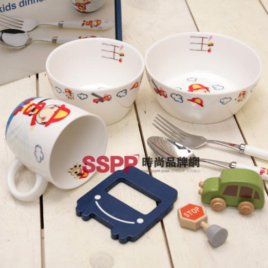 ��ͨ�;ߞ������ɫ��