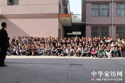 ���T���W(xu��)У�������^Ⱥ�ۼҼ�