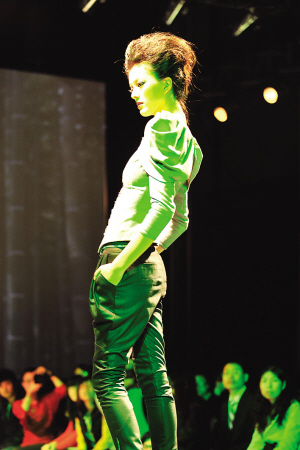 ���Ҽ�����(hu��)�����^�X�L(f��ng)����