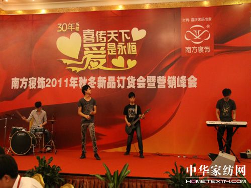 �Ϸ���������e���M�g���䘷(l��)����