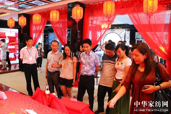 ���m�Ҽ�2011��Ʒӆ؛��(hu��)�٬F(xi��n)����