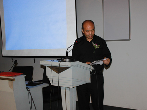 ����������ʽ�Ҽ��l(f��)չ�߷�Փ�����e�k