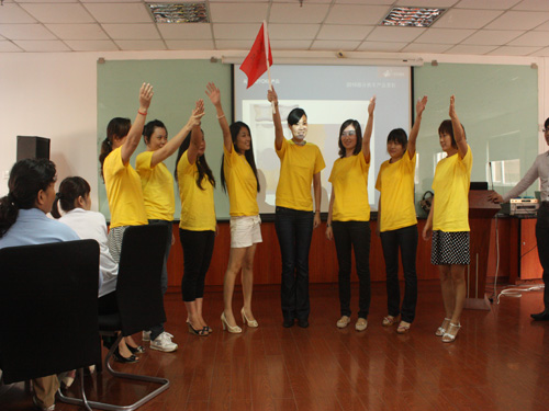 �Z�����׌��N�۾�Ӣ��Ӗ(x��n)��¡���e��