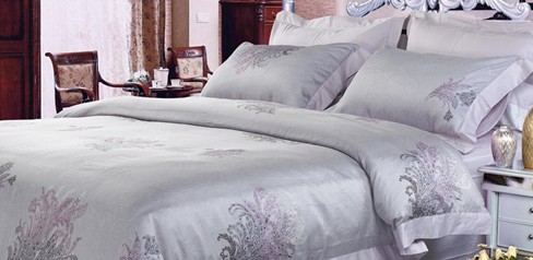 ���Z�������ഺ�ս�̎