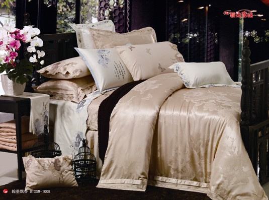 �ѻ��Ҽ����ɹ���·�ϣ��҂�һֱ��Ŭ��