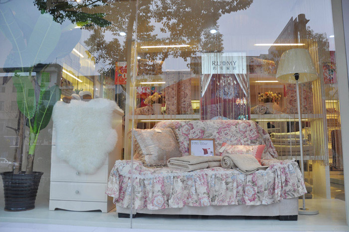 RUOMY���׼Ҿ����ǵ�¡���_�I(y��)