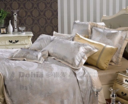 �ж��I(xi��n)�Y����ϲ��(��i)�Ҽ�ĸ�H��(ji��)�Y�����]