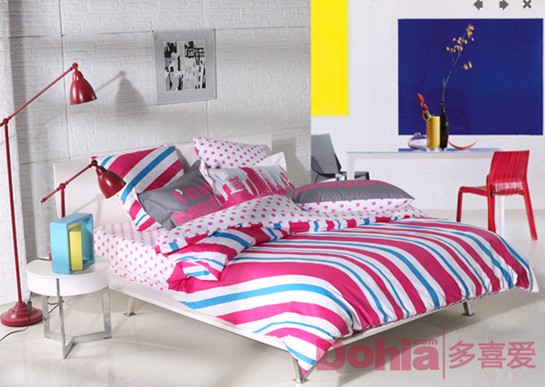 ��ϲ�ۼҼ����r�мҾ����������D(zhu��n)�����y