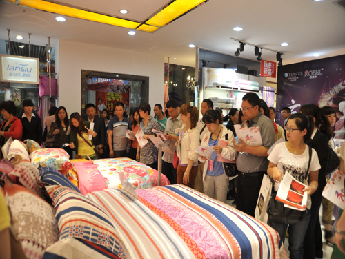 �{�z��2012�ﶬ��Ʒӆ؛���ɹ����_