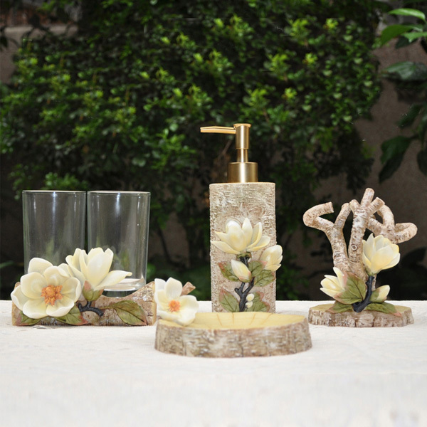 �Ҿ���Ʒ�r(sh��)�ЏN�l(w��i)��Ʒ���p