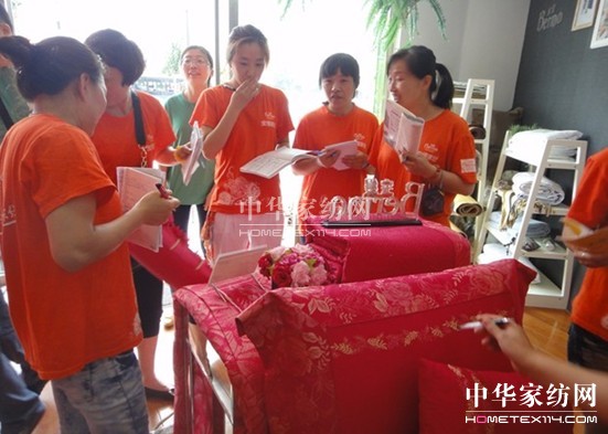 ���z�Ҽ��|���ÈF(tu��n)��Ӣ��Ӗ(x��n)��(hu��)�A�M��Ļ