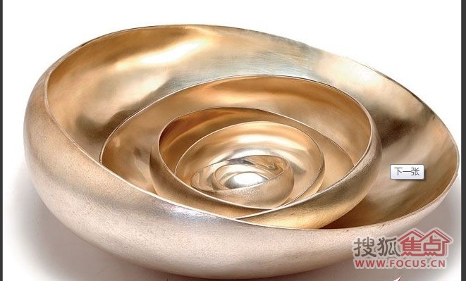 �A����ɫ�;����d����ʢ��(��)