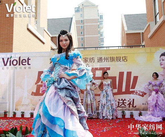 ���_�m���C(j��)�Ҽ�?f��)�����Ş�ꆢ�? src="http://m.0m3qxg.cn/Upload/201209/27/201292795345180.jpg" border=0></P>
<P align=left>�������_�m�Ҽ��ڲ����_�l(f��)�c�e���¿͑���ͬ�r(sh��)��Ҳһֱ���x����Щ��������_�m���L(zh��ng)�ĕ�(hu��)�T�͑􂃡���������ĬĬ�P(gu��n)ע�c֧������׌���_�m�Ҽ����������x�͵Ľ������ش��_�I(y��)���֮�H�����_�m�Ҽ����O(sh��)��(hu��)�T���^(q��)���_չ��(hu��)�T�YƷ��ٛ(z��ng)���(d��ng)��������x��(hu��)�T����(du��)���_�m�Ҽ�һ������������c֧����</P>
<P align=center><img alt=