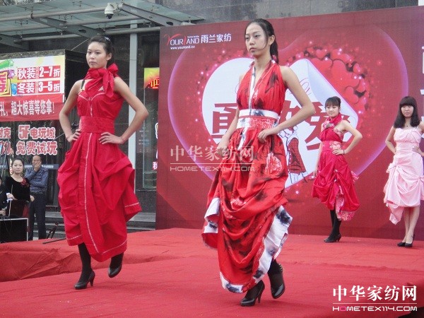 ���m�Ҽ�ʯ���f�ֵ�·�ݾ��ʳʬF(xi��n)