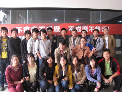 �Ϸ����style