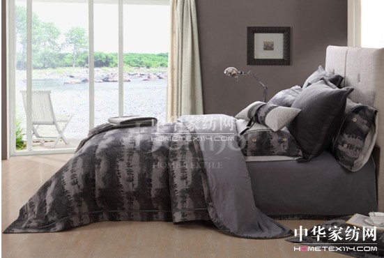 ���zɫ����������������