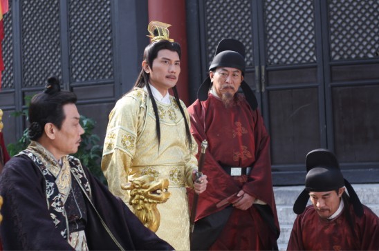 ������Ӣ�ۡ���С���ݗ����c��ǌ�(du��)��