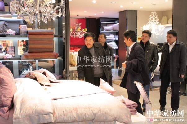 ���T���f(xi��)��ϯ�S�h���W�R�Pʢ�Ҽ�