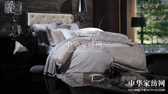 ��ϲ�۽�(j��ng)��ɞ�߶˼Ҽ��˗U