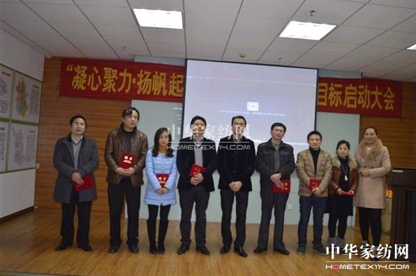 �W�ɼҼ��e��2013��Ŀ��(bi��o)�Ď����(hu��)