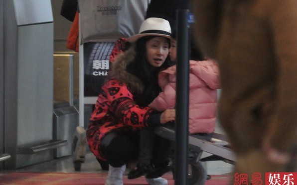 С�պ窚(d��)�ԔyŮ�F(xi��n)��C(j��)��