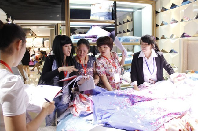 �Ӊ�(m��ng)�R���_2013�ﶬ��Ʒ�l(f��)����(hu��)