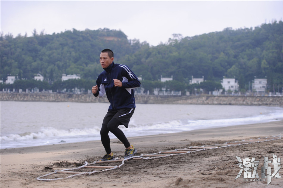 "����(zh��n)"�؏����xӖ(x��n)���պ�߅����Ͱʯ��