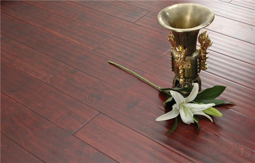 ���б��B(y��ng)׌�ذ�������L(zh��ng)