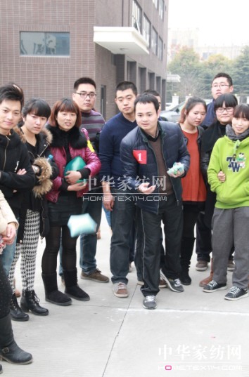 ���z�Ҽ�������Ȥζ�\�ӕ��A�M��Ļ