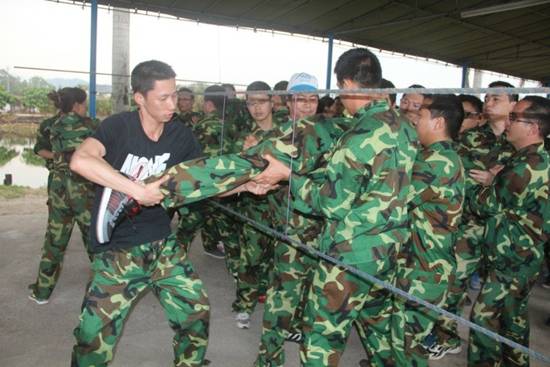 ���Ć������L(f��ng)��ͬ��