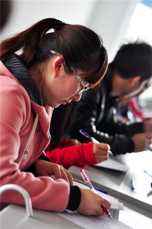 �Ϸ����(li��n)��ɽꖰ�ȫ�k���_��ȫ���a��Ӗ