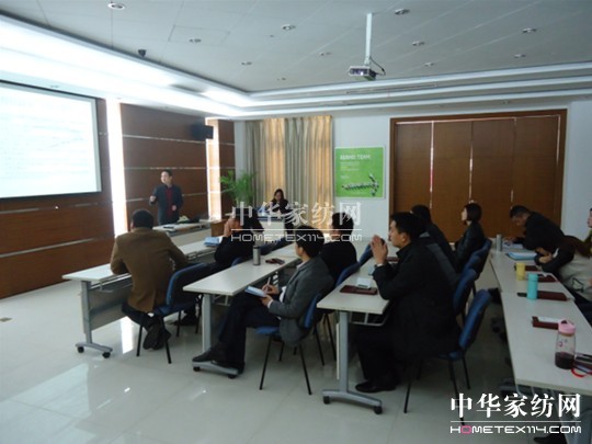 �ǌ��z��������(bi��o)���߃�(y��u)�㰸�������(hu��)