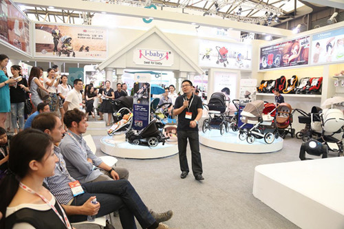 i-baby�ɞ�CBMEչ��(hu��)���c(di��n)��i-mummy�W���ǈ�(ch��ng)