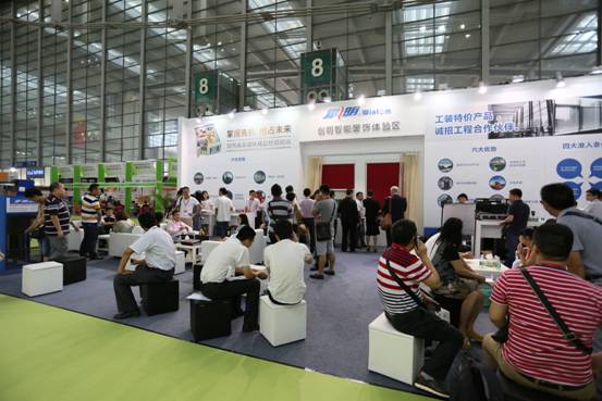 δ��֮����ꖴ��Ӣ��Փ���ܼҾӑ�(y��ng)��څ��