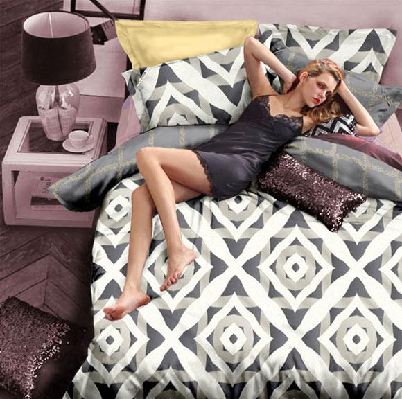 �W�ɼҼ����H�����L(f��ng)��������˽��ӆ����ů˯�ߕr����