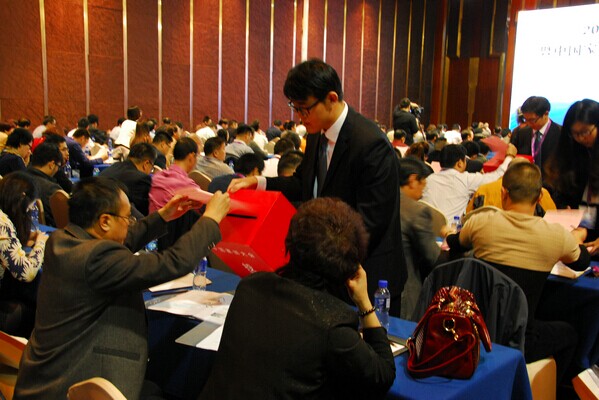 �ӏ��I(l��ng)��(d��o)�����������f(xi��)�������M���{(di��o)��