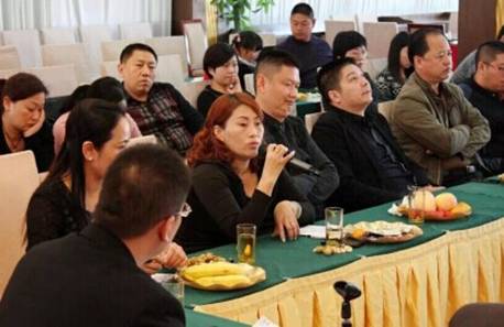 ���ˍu�Ҽ�2015������Ʒ�b�p��(hu��)�߽�(j��ng)�N����Մ��(hu��)�A�M�Y(ji��)����