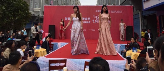 ��ۿ�����ɼҼ����Ͼ��ݵ������K��ꖵ�ͬ���_�I(y��)���F(xi��n)����