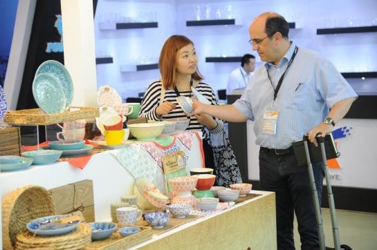 ������Ѯ��ۼ�ͥ��Ʒչ�̙C(j��)�o��