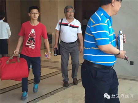 �z�����������ΘI(y��)���ɞ��ِΨһ��Ʒٝ����