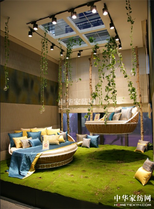 ���ڼҼ���ˇ�߼Ҿ��b�չ���L(f��ng)�в�ˇ���]