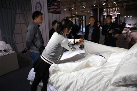 ESTEEM��ͥ�Ҽ�2016�ﶬ��Ʒ�l(f��)�����A�M���_